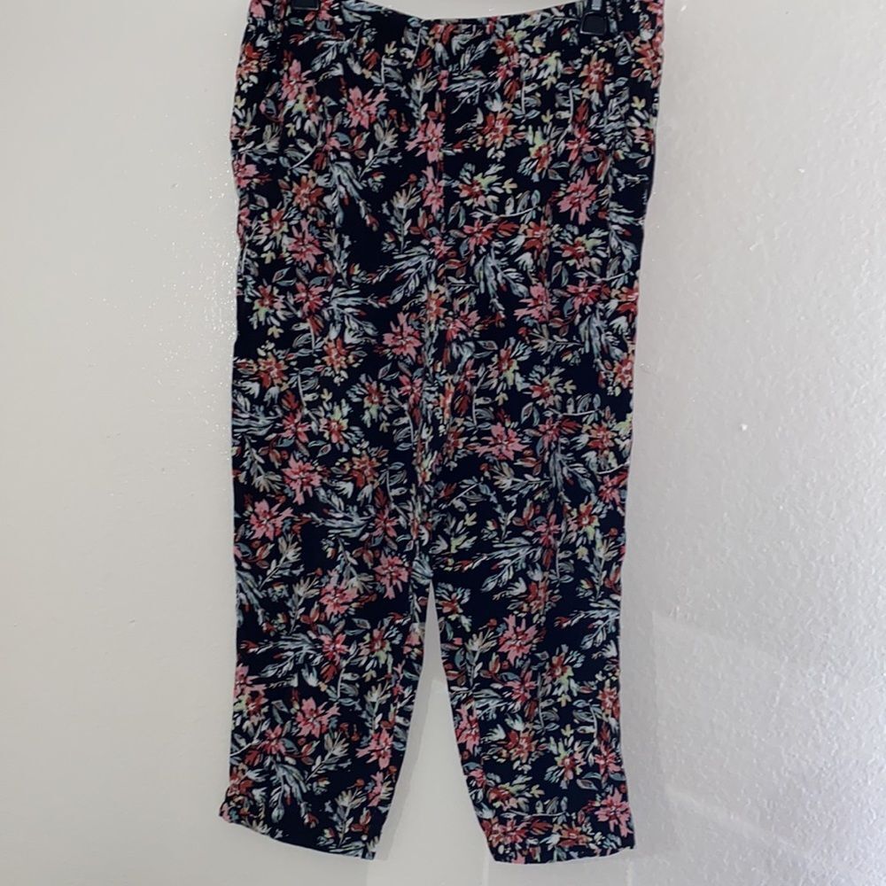 Jessica Simpson floral trouser pants